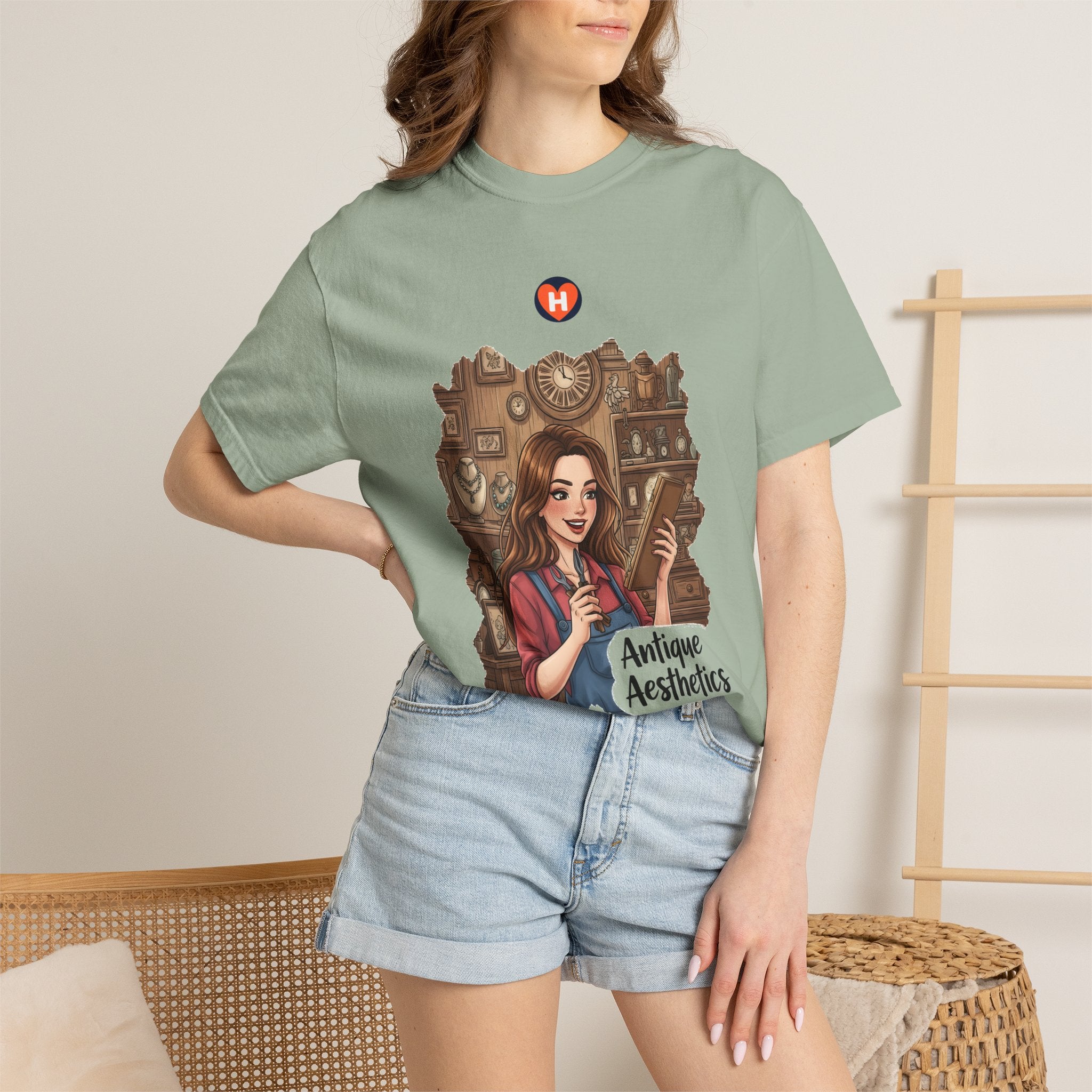 HobbyFlow Womens Essential Antiques collecting Passionwear